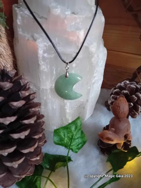 Pendentif lune Aventurine Verte