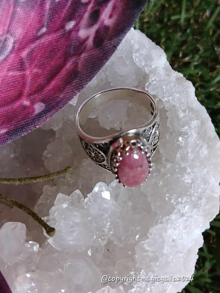 Bague de cocktail ovale en argent sterling avec rhodonite artistique en filigrane