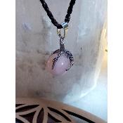 Pendentif griffe de dragon quartz rose 