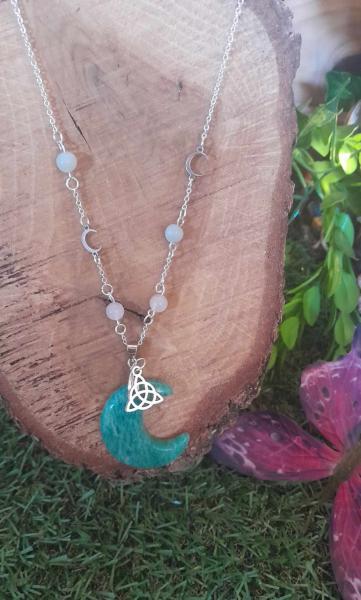 Pendentif lune amazonite créée par Magic Gaïa