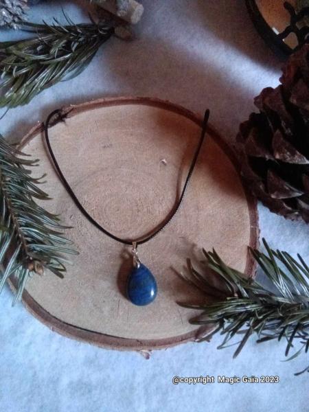 Pendentif goutte lapis lazuli